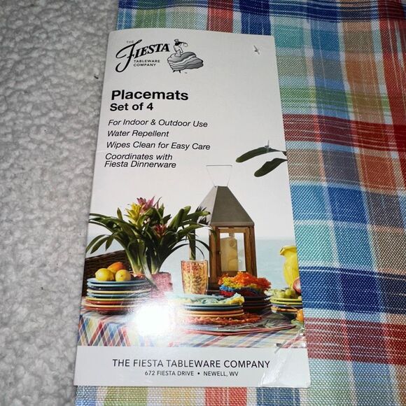 Fiesta Indoor Outdoor Placemat Set of 4 Colorful Rainbow Plaid NWT - Picture 3 of 4